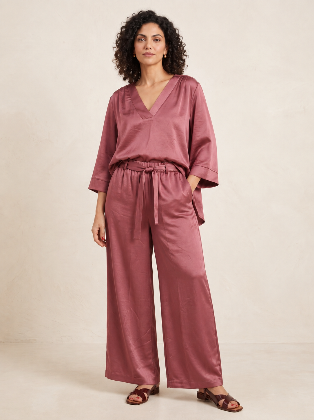 venta al mayor, ropa mujer, fabricantes ropa italiana, pantalón, daniela curvy